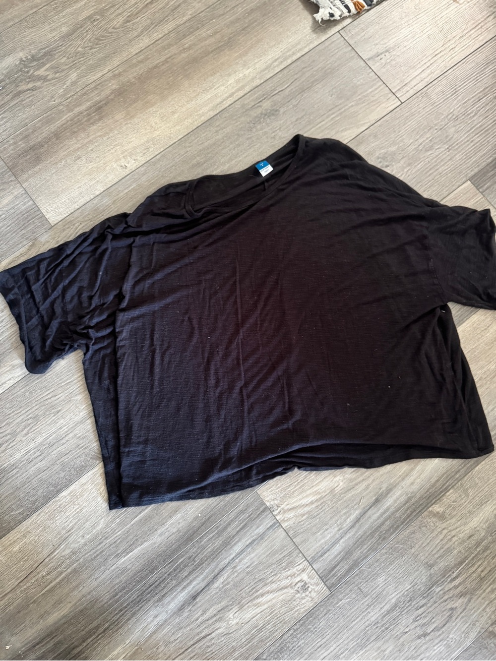 Old navy oversized black stretchy crop top medium very oversized - Picture 9 of 9